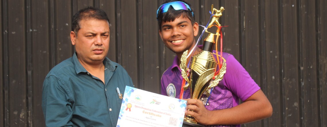 “Young cricketer completing Cricket Selection 2026 registration at GHC India before practice session.”
